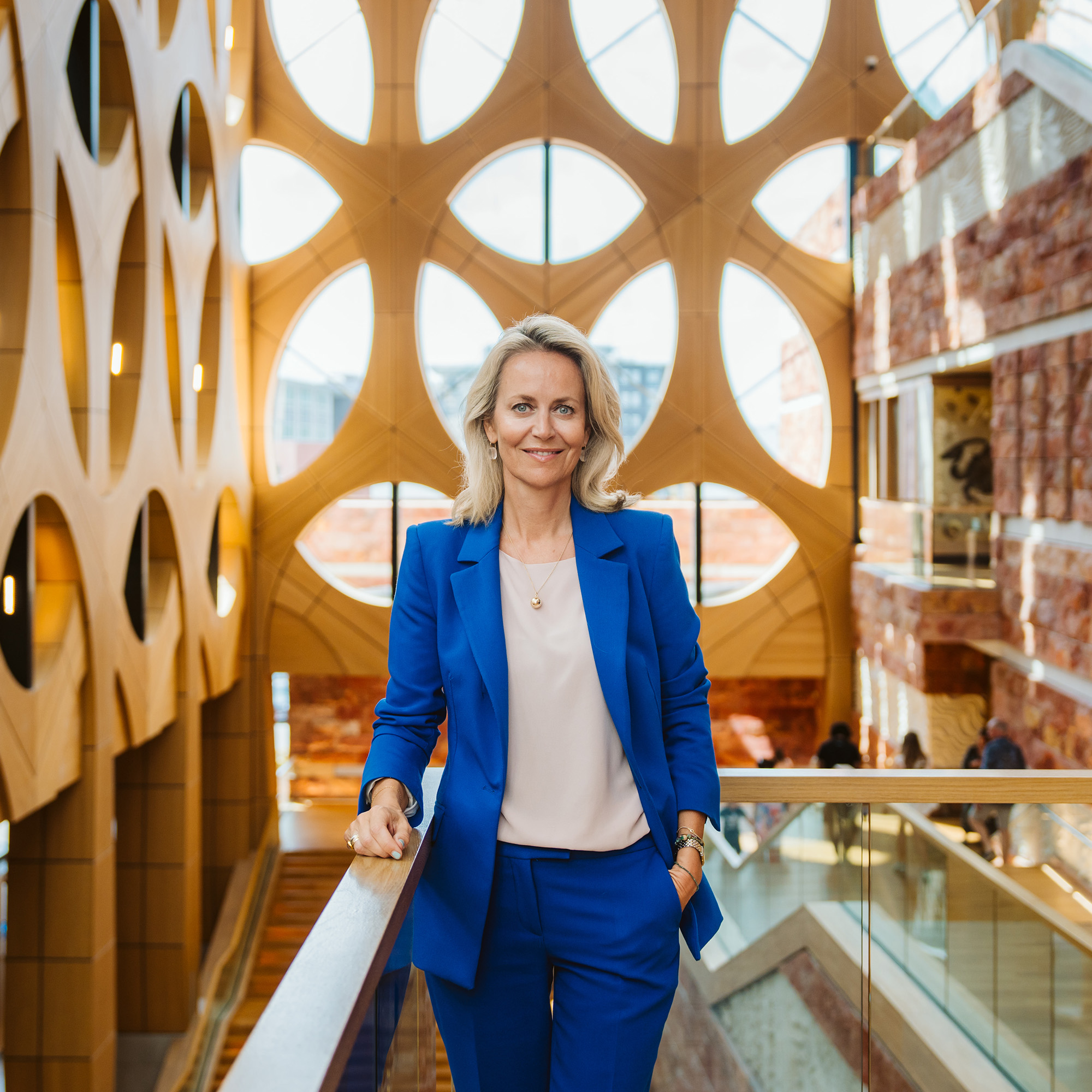 Portrait Esther Peters Leiden Bio Science Park